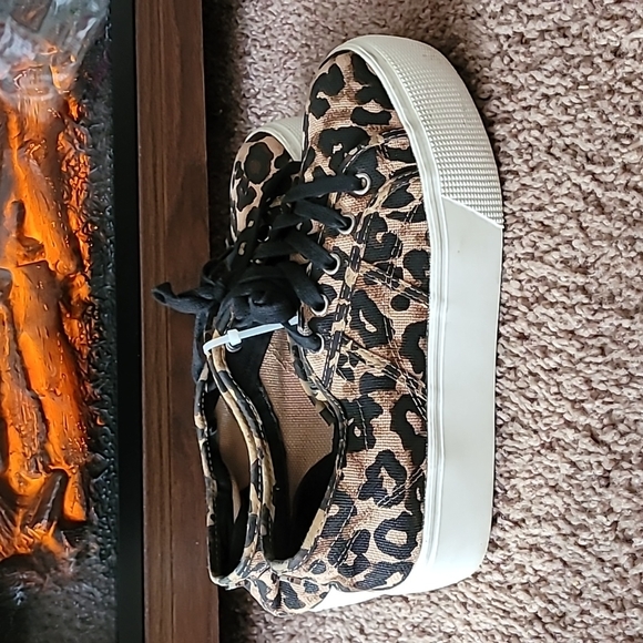 STEVE Madden cheetah sneakers Steve Madden cheetah platform sneakers leopard - Picture 9 of 14